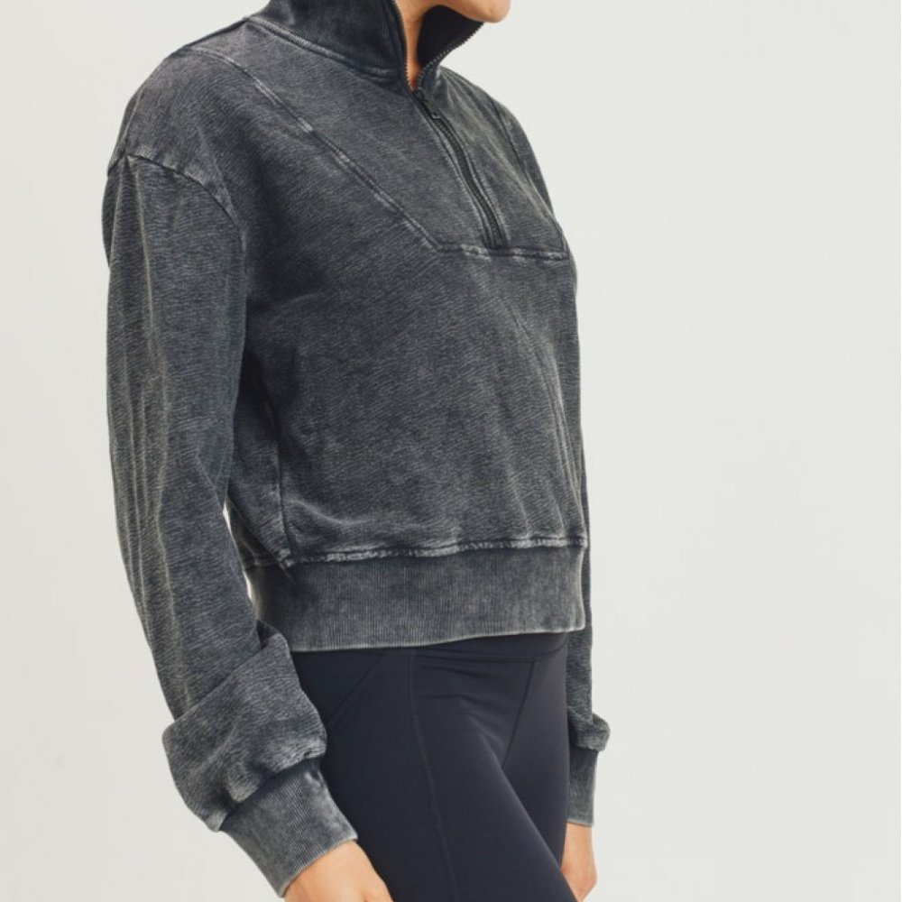 The Madison Pullover - Picture 3 of 5